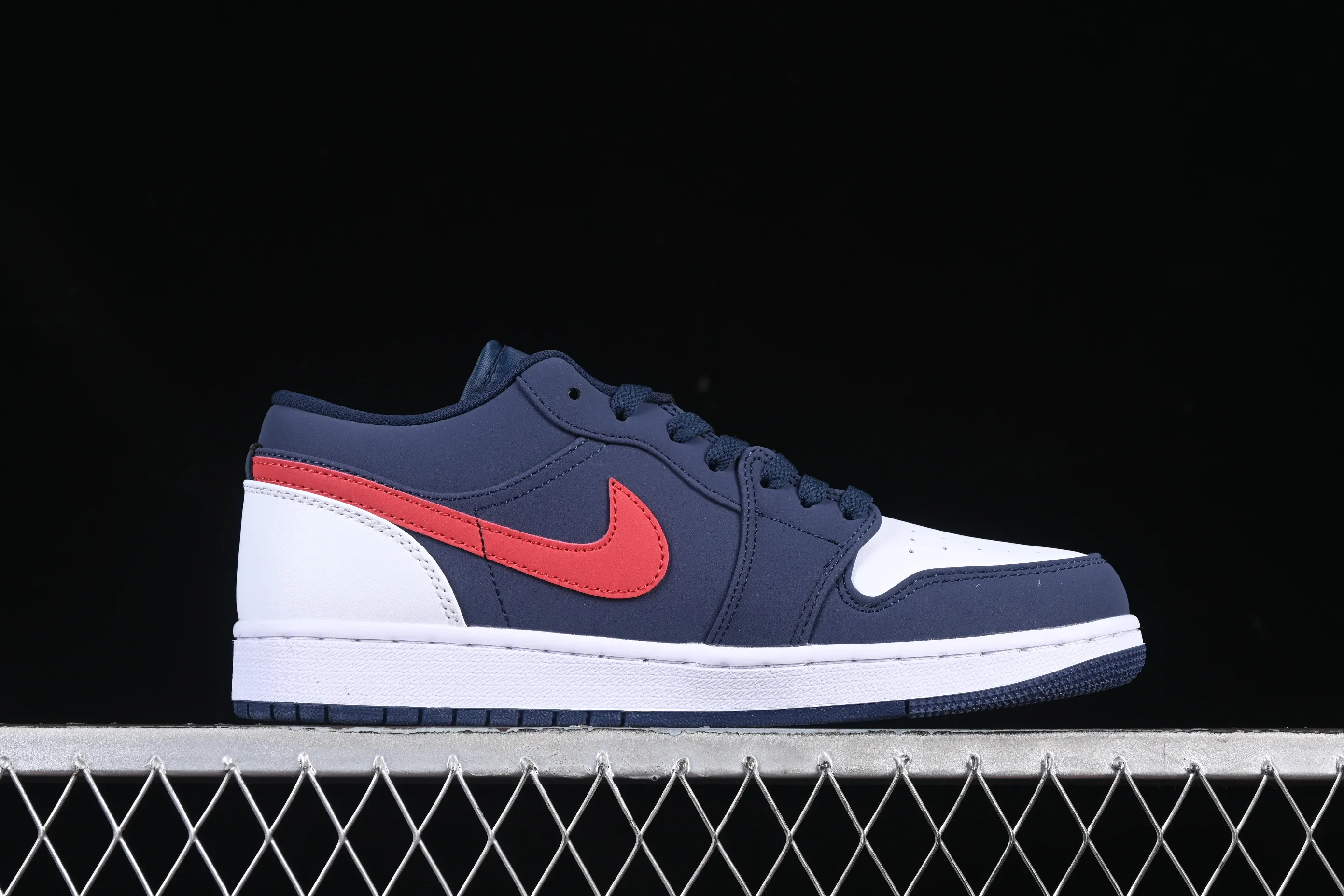 All categories Air Jordan Jordan series basketball shoes Air Jordan 1 Low Air Jordan 1 Low AJ1 Joe 1 Patriot blue and red low-top cultural and leisure sports sneakers CZ8454-400